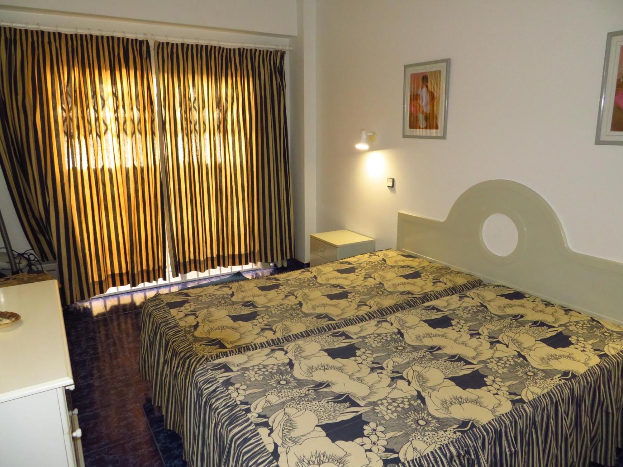 Apartamentos Carolino Монте-Гордо Экстерьер фото